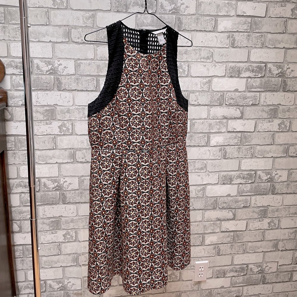 A fun vintage print dress from H&M.